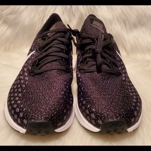 Nike Women's ’s Air Zoom Pegasus 35 Running Shoes